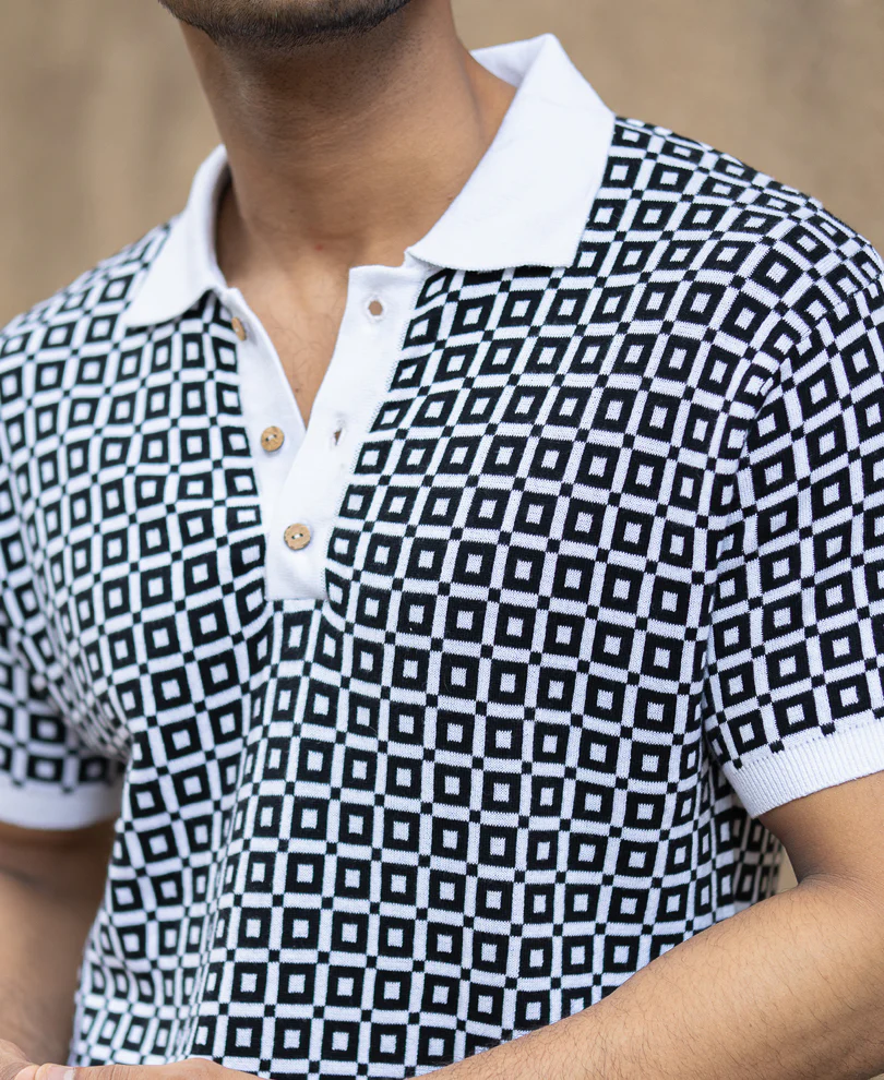 Black Jacquard Contrast Collar T-Shirt - Image 5